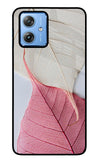 White Pink Leaf Moto G64 5G Glass Case